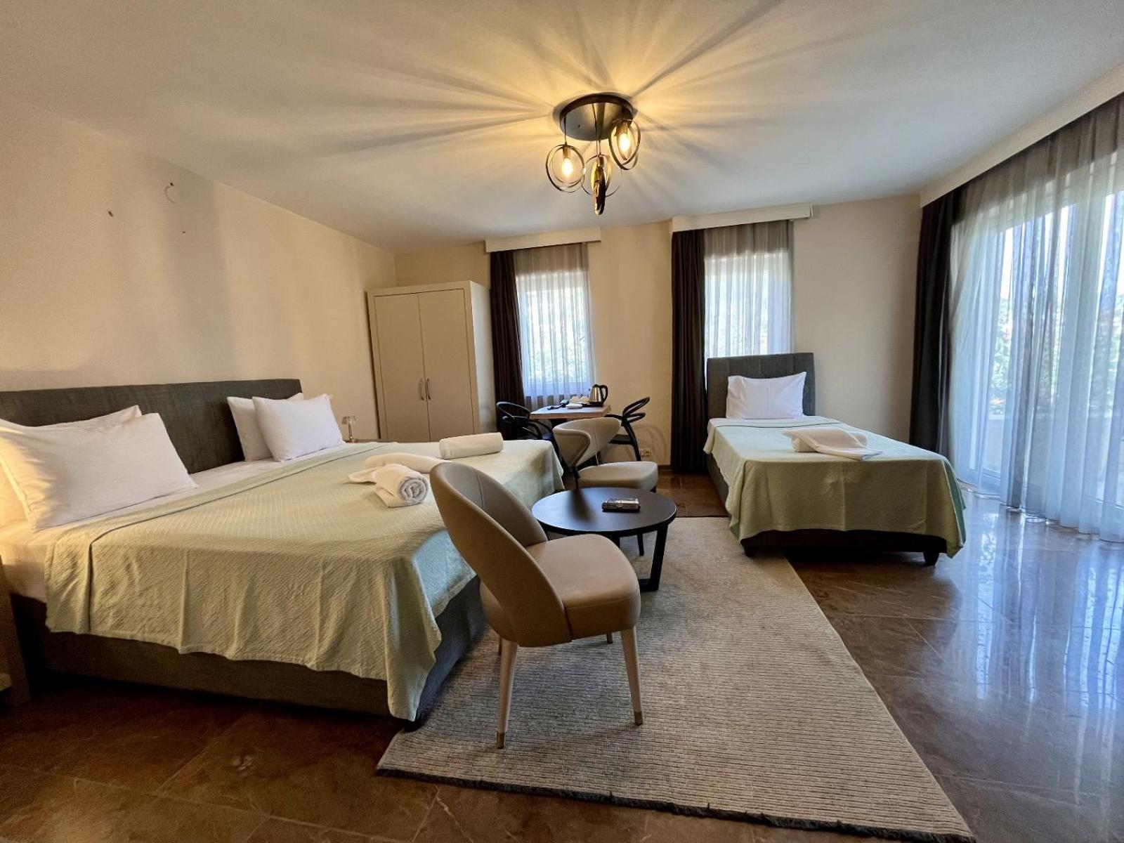 Farrys Boutique Hotel & Beach Club - Yalıkavak Buitenkant foto