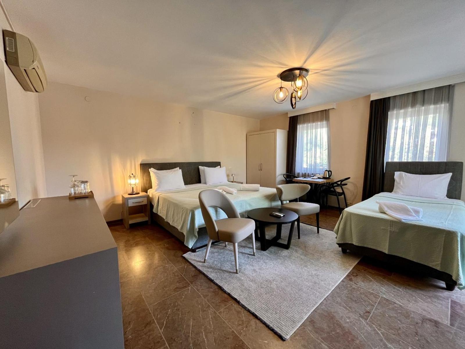 Farrys Boutique Hotel & Beach Club - Yalıkavak Buitenkant foto