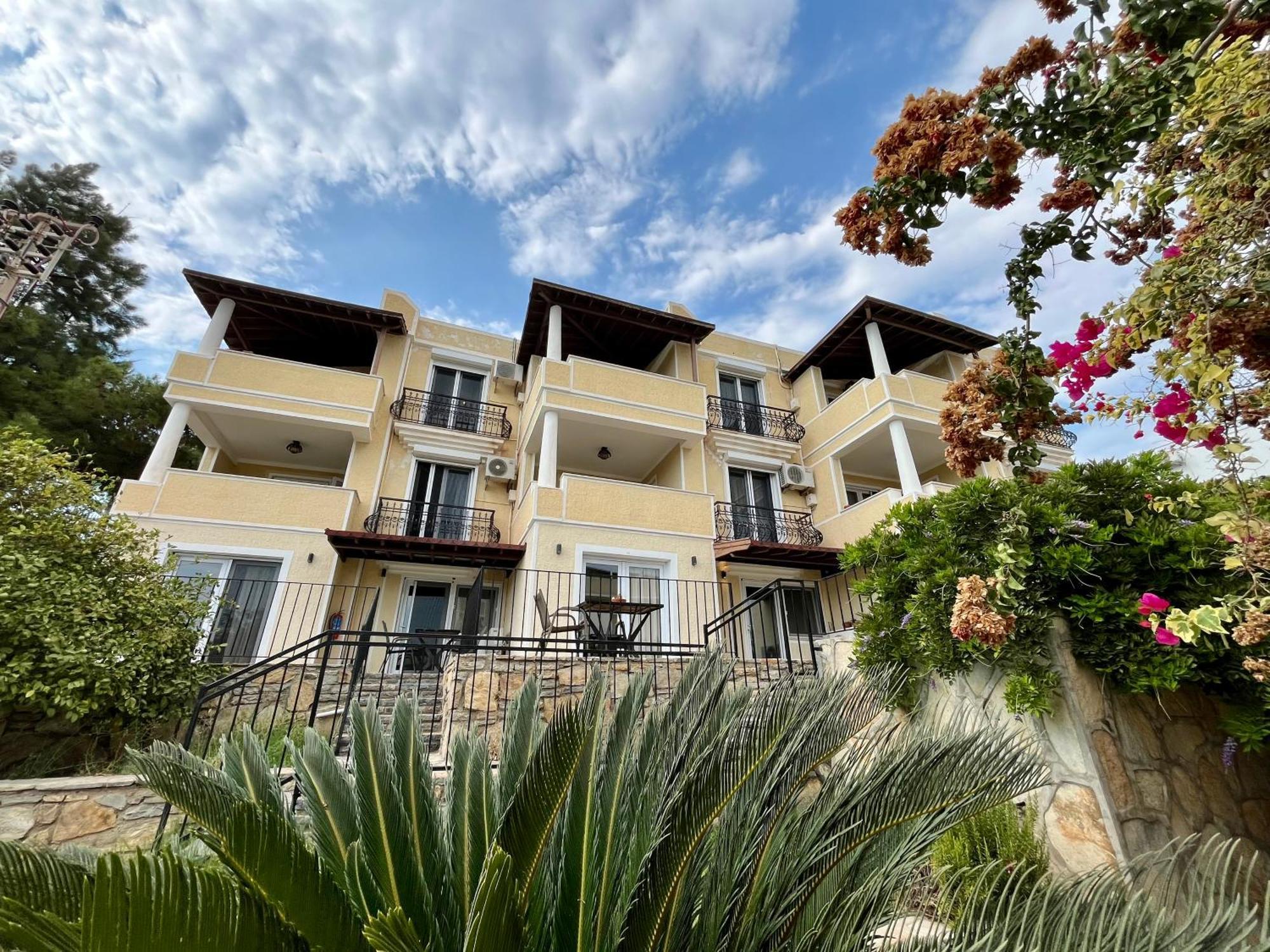Farrys Boutique Hotel & Beach Club - Yalıkavak Buitenkant foto
